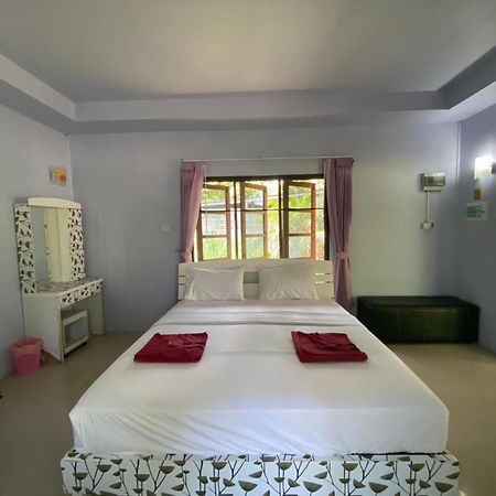 Hotel Oyo 966 Boss Khaoyai Ban Bung Toei Esterno foto
